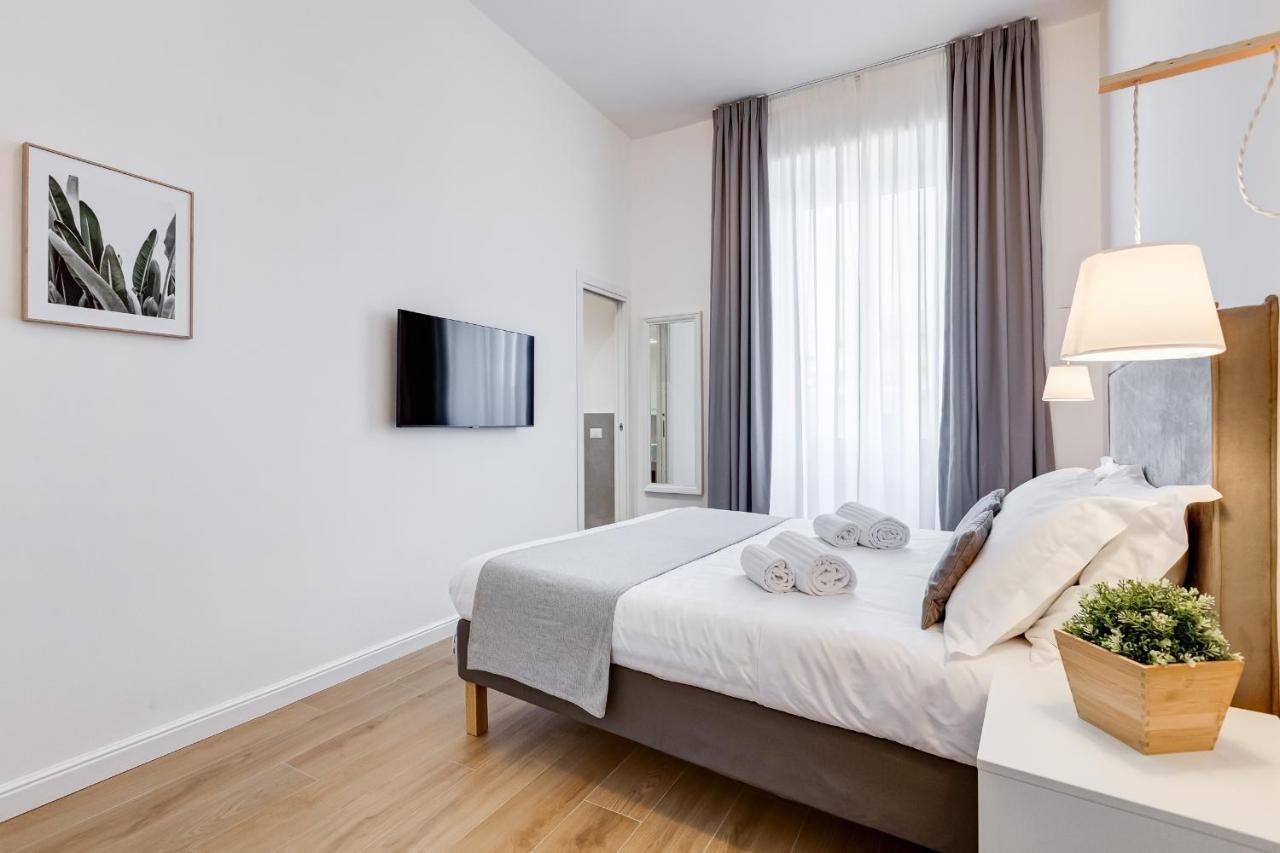 Colonna Luxury Apartment ローマ エクステリア 写真