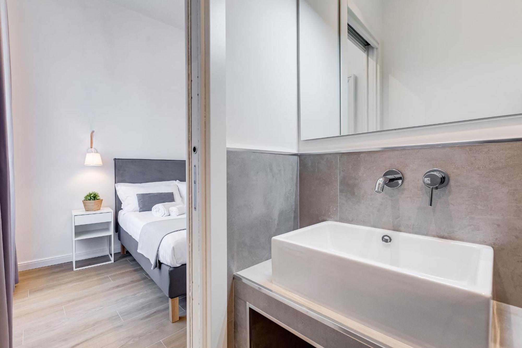 Colonna Luxury Apartment ローマ エクステリア 写真
